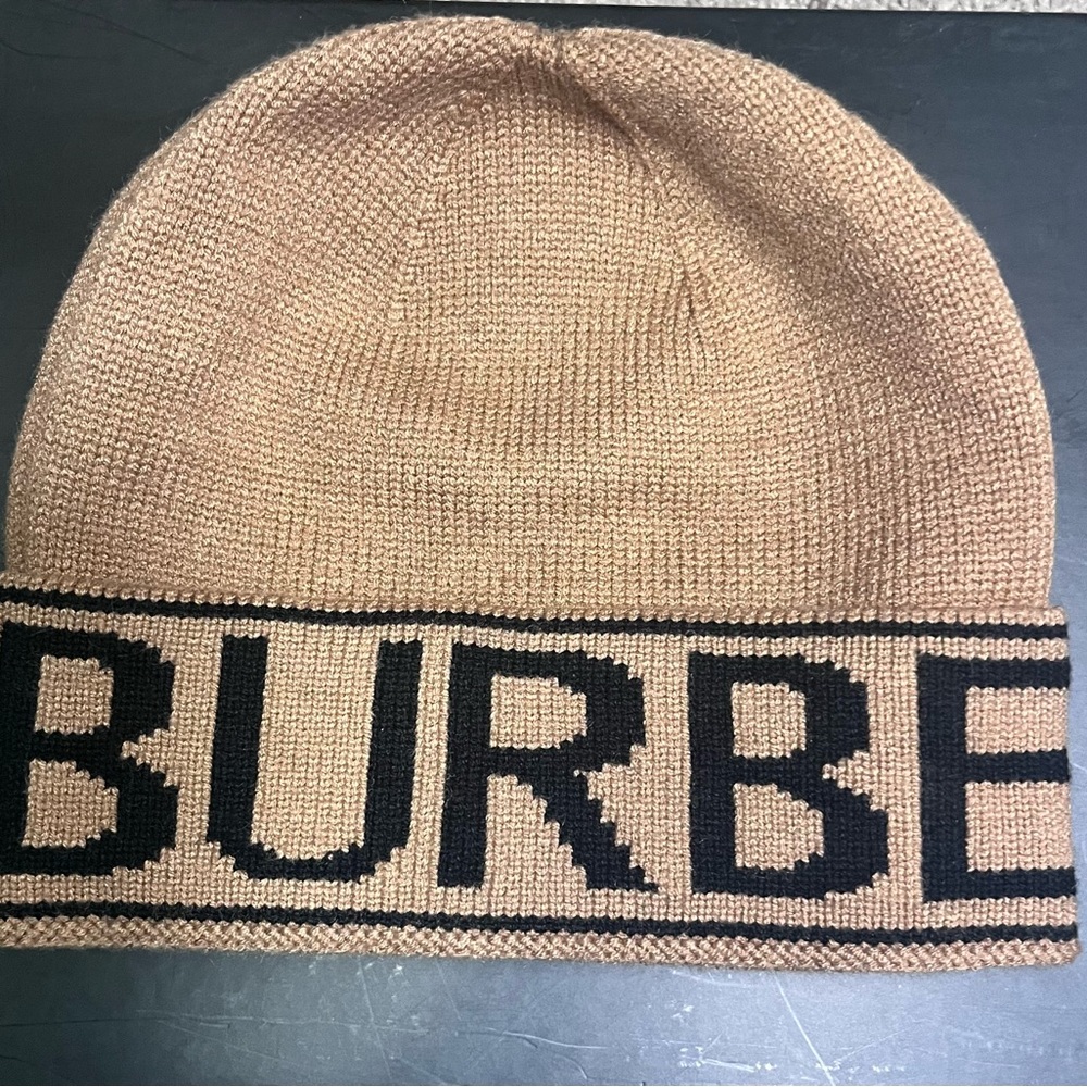 Burberry Beannie